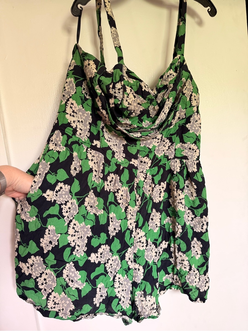Lena Romper in Crepe Myrtle needs some love - Picture 4 of 9